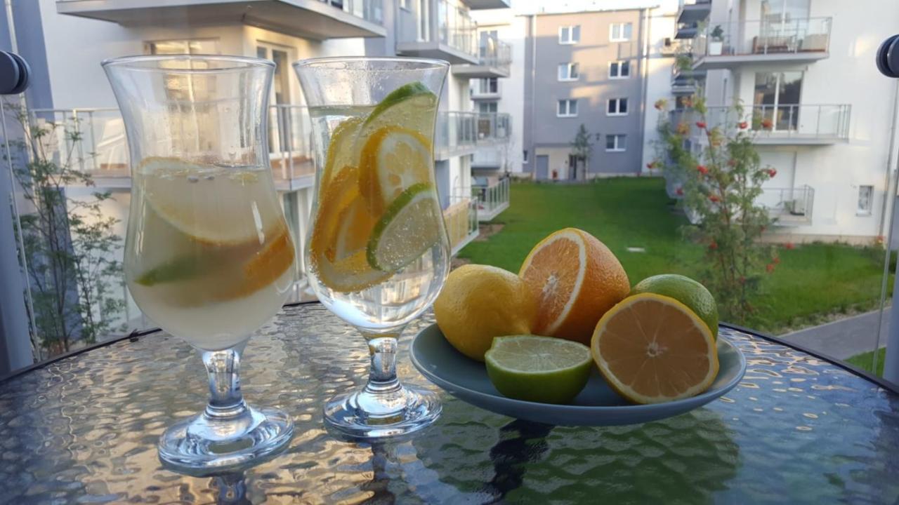 Ferienwohnung Cztery Pory Roku & Porta Mare Kolberg Exterior foto